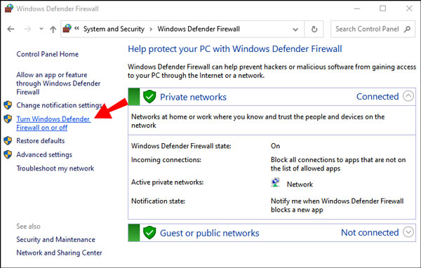 [Windows Defender ファイアウォールを有効または無効にする] をクリックします。