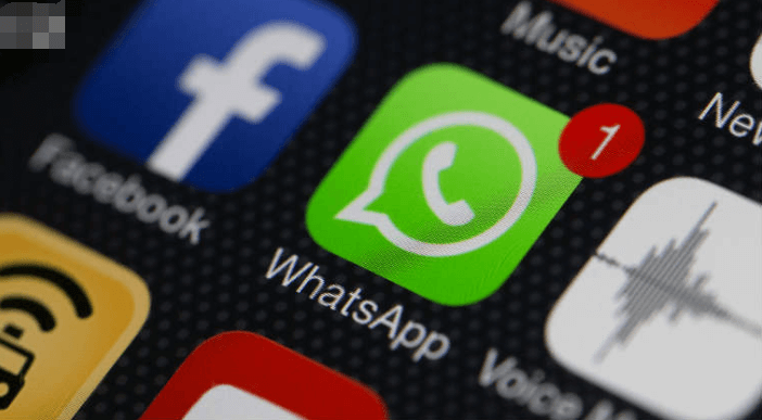 WhatsAppメッセージはどこに保存されますか